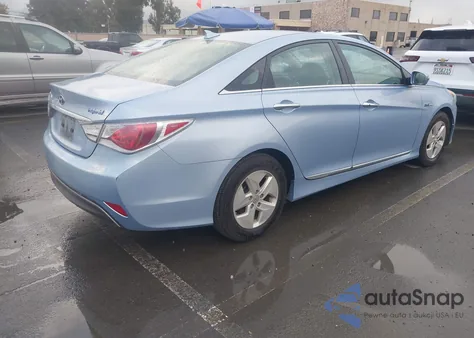 2012 Hyundai Sonata Hybrid z USA, uszkodzony, nr VIN KMHEC4A46CA033231